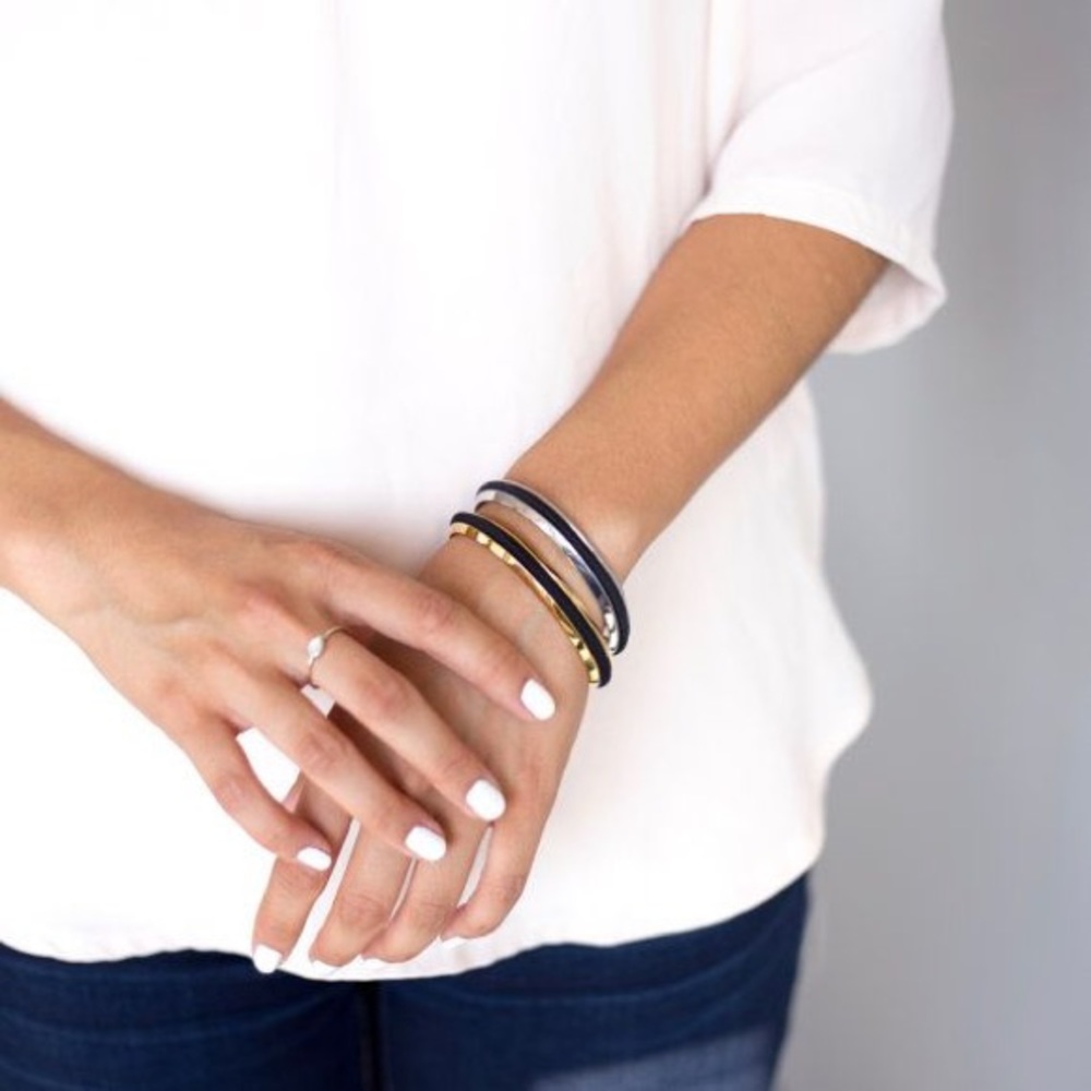 Bracelet for hair band